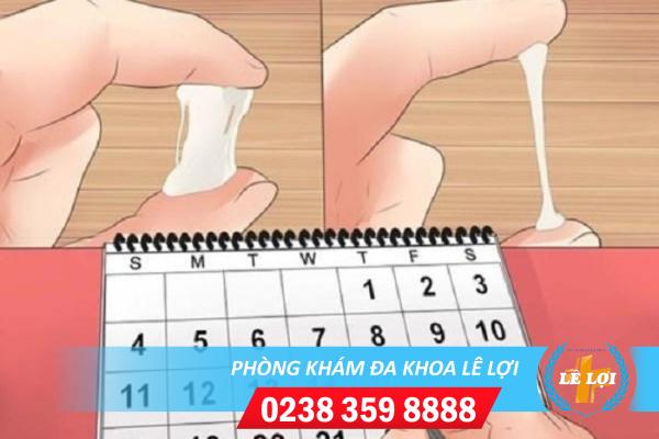 Bị chậm kinh ra nhiều khí hư là dấu hiệu bệnh gì?