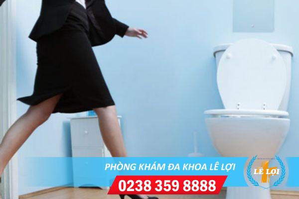 Tiểu nhiều, tiểu liên tục, mắc tiểu thường xuyên ở nữ