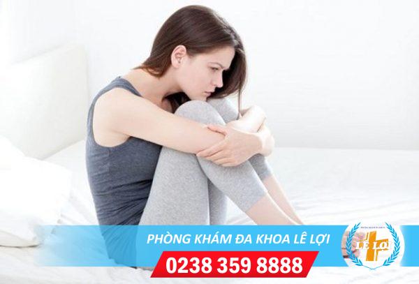 Nổi mụn ở mép âm đạo vùng kín là bị gì?