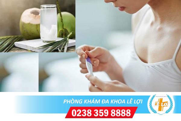 Phá thai bằng nước dừa được không?