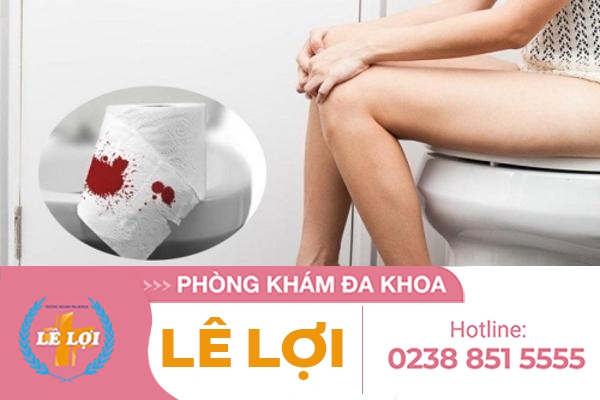 Đi ngoài ra máu là bệnh gì nguy hiểm không?